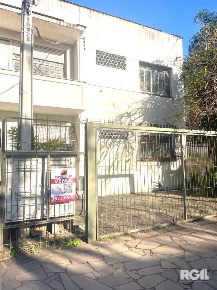 Apartamento à venda com 3 quartos, 95m² - Foto 1