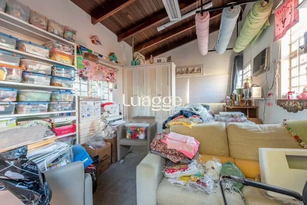 Casa, 3 quartos, 207 m² - Foto 1