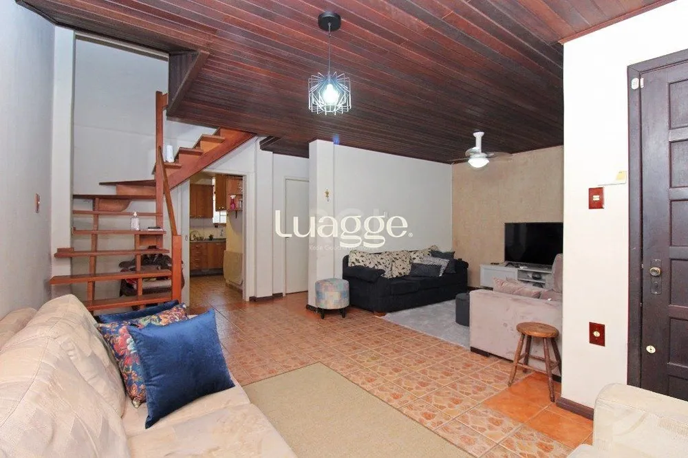 Casa, 4 quartos, 151 m² - Foto 2