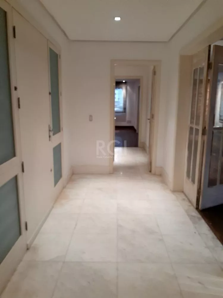 Apartamento à venda com 4 quartos, 232m² - Foto 3