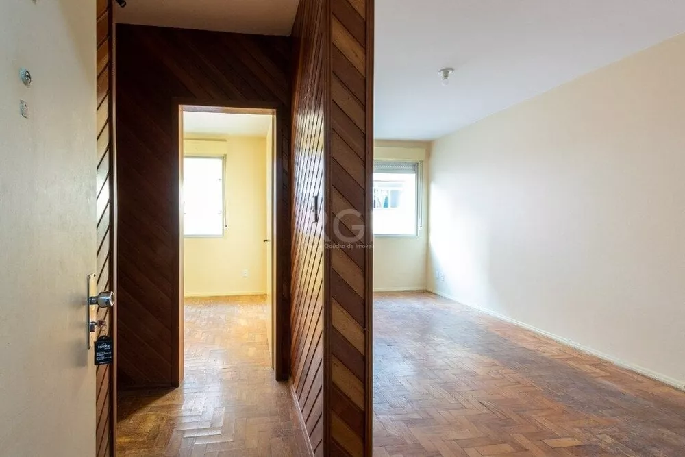 Apartamento à venda com 2 quartos, 72m² - Foto 4