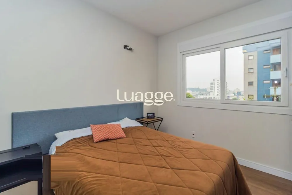 Casa, 3 quartos, 233 m² - Foto 1