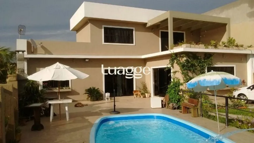 Casa, 3 quartos, 213 m² - Foto 4