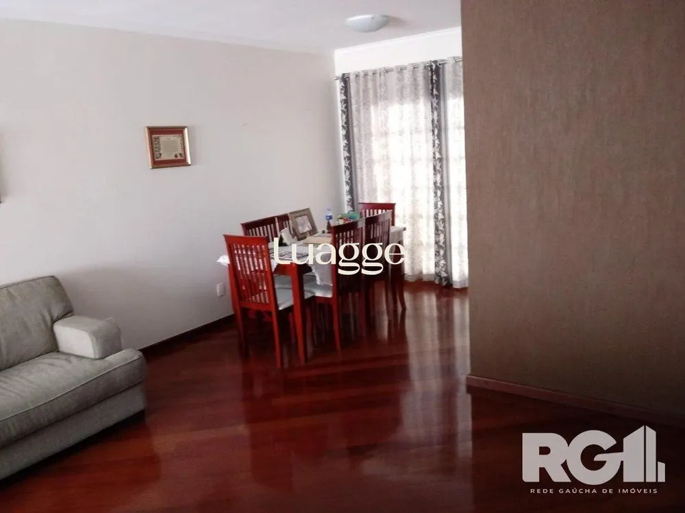 Casa, 3 quartos, 241 m² - Foto 1
