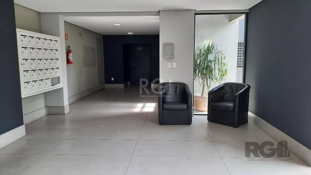 Apartamento à venda com 2 quartos, 63m² - Foto 1