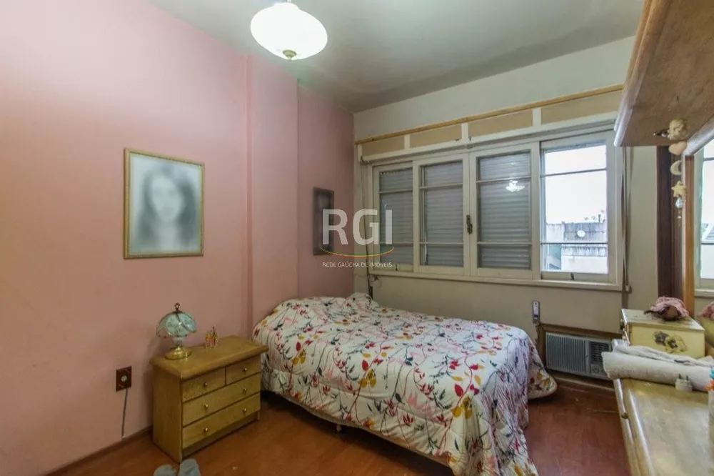 Apartamento à venda com 3 quartos, 140m² - Foto 3