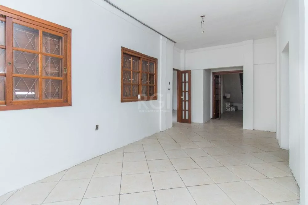 Casa à venda com 3 quartos, 277m² - Foto 6