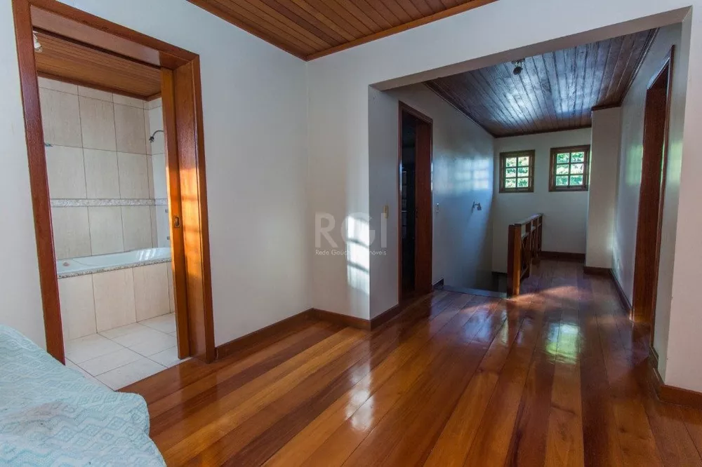 Casa à venda com 3 quartos, 277m² - Foto 15