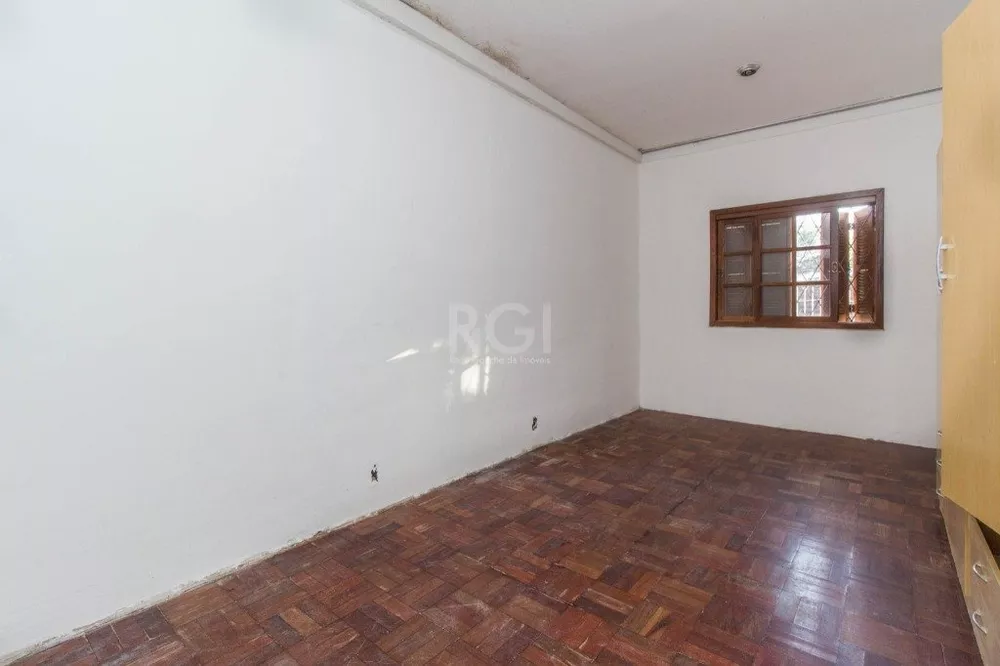 Casa à venda com 3 quartos, 277m² - Foto 9