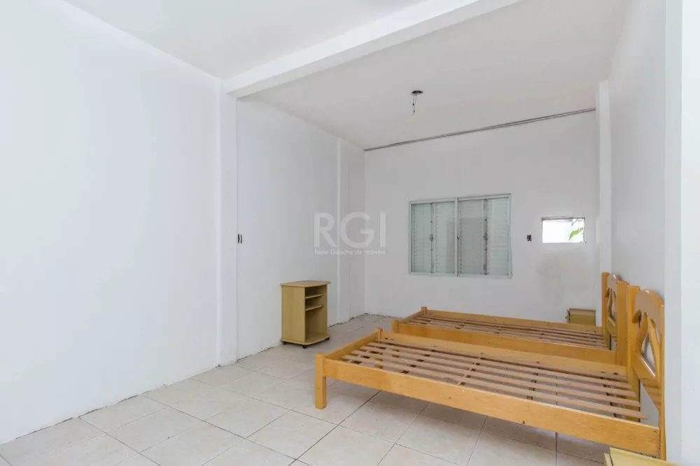 Casa à venda com 3 quartos, 277m² - Foto 12