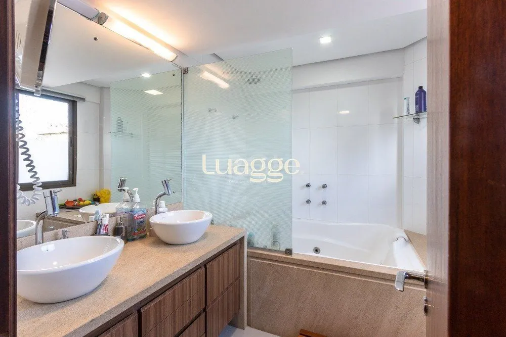 Cobertura, 3 quartos, 445 m² - Foto 4