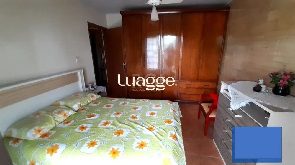 Casa, 3 quartos, 201 m² - Foto 1