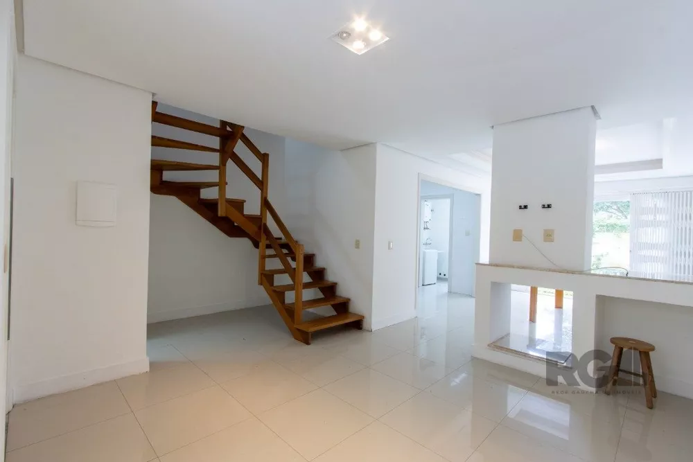 Casa para alugar com 3 quartos, 178m² - Foto 4