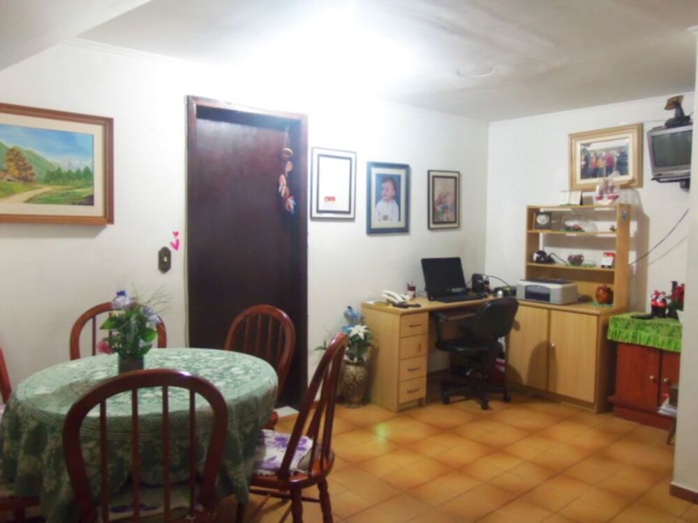 Casa de Condomínio à venda com 2 quartos, 86m² - Foto 7