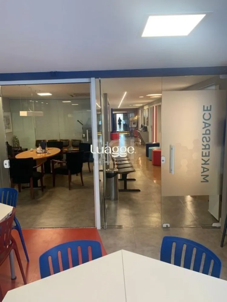 Casa, 3 quartos, 253 m² - Foto 4