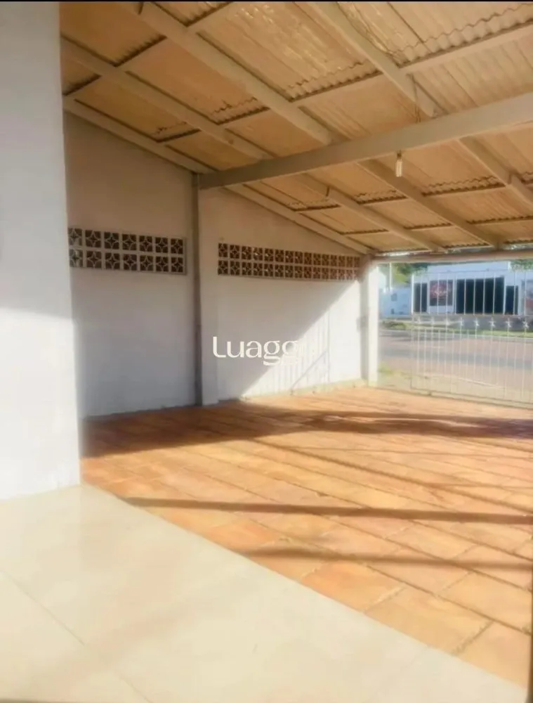 Casa, 3 quartos, 121 m² - Foto 1