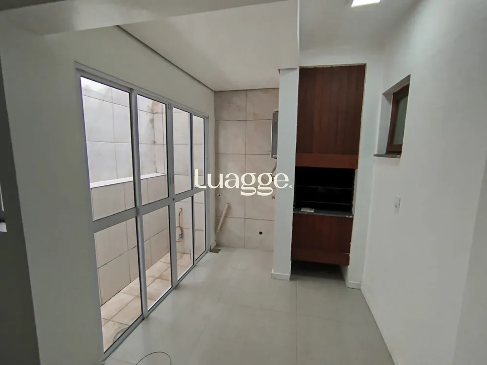 Casa, 3 quartos, 106 m² - Foto 2