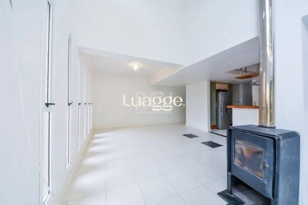 Casa, 2 quartos, 355 m² - Foto 1