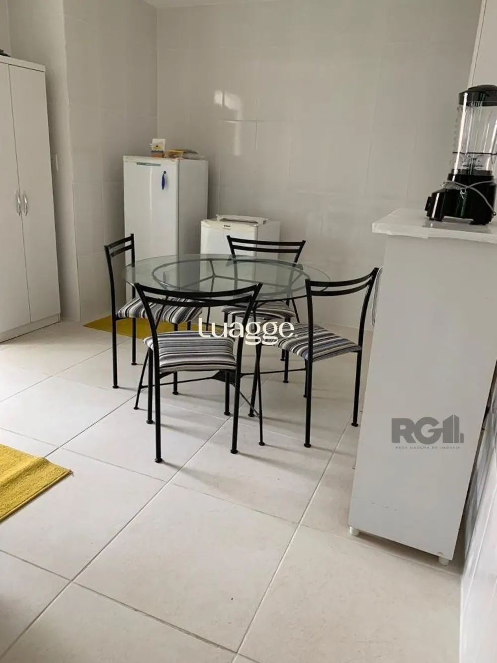 Casa, 2 quartos, 846 m² - Foto 2