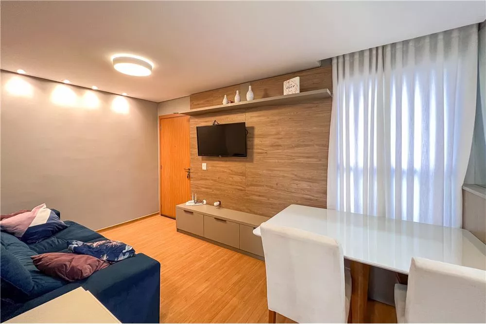 Apartamento à venda com 2 quartos, 40m² - Foto 1