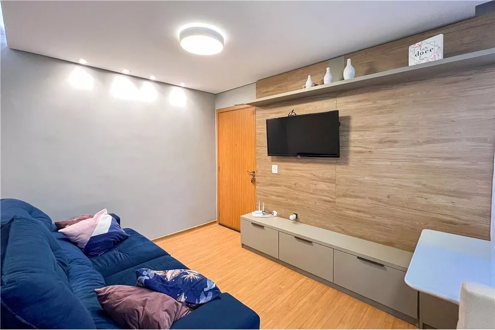 Apartamento à venda com 2 quartos, 40m² - Foto 4