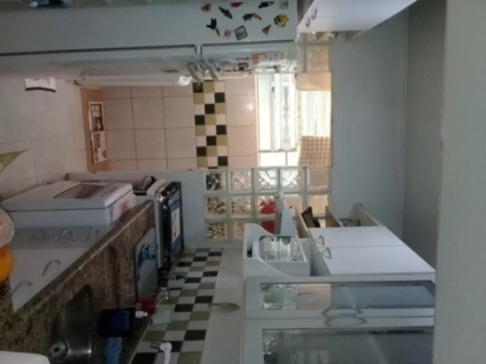 Apartamento à venda com 3 quartos, 74m² - Foto 3