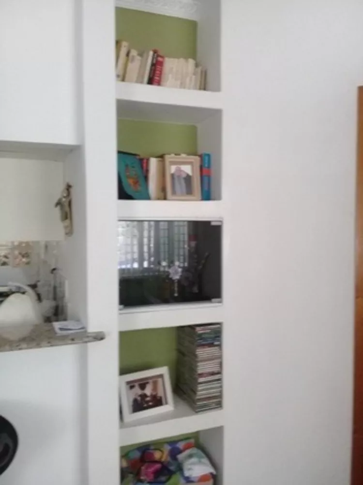 Apartamento à venda com 3 quartos, 74m² - Foto 4