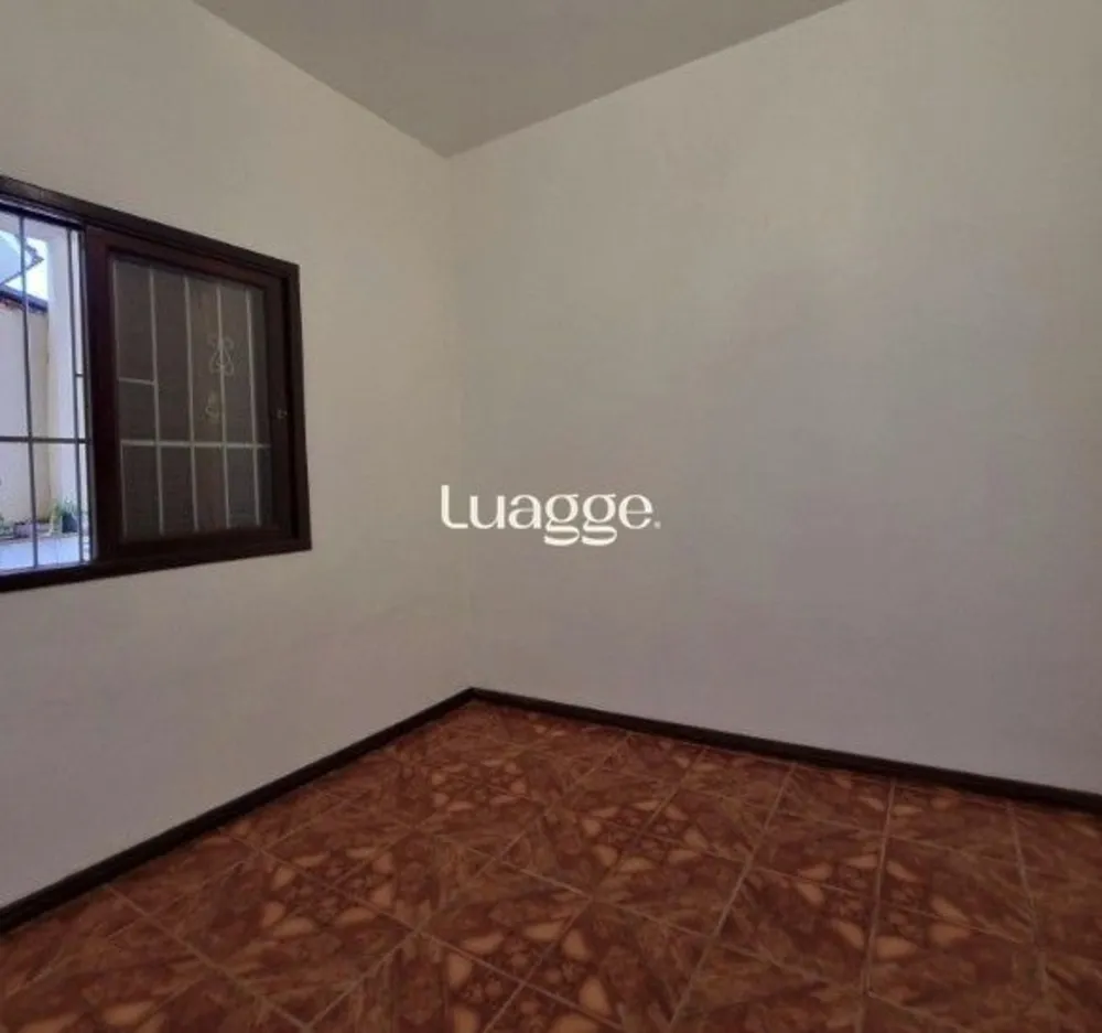 Casa, 2 quartos, 48 m² - Foto 1