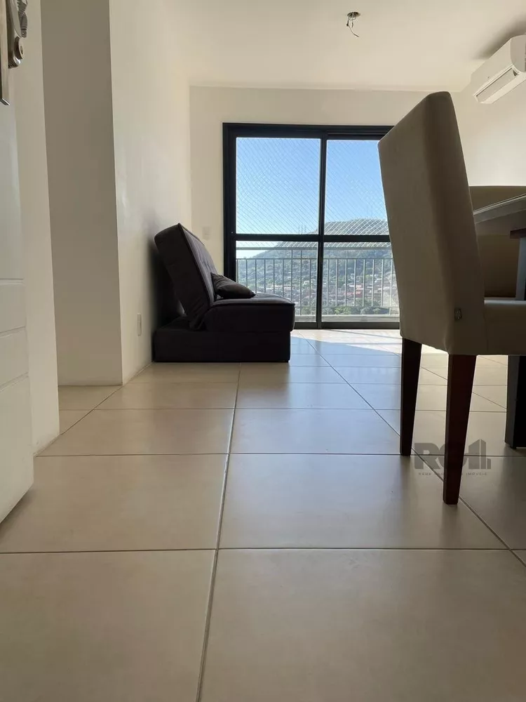 Apartamento à venda com 2 quartos, 68m² - Foto 1