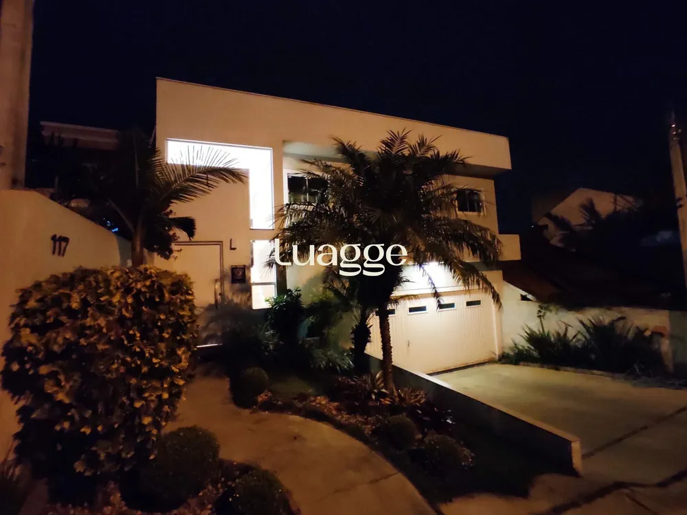 Casa, 3 quartos, 225 m² - Foto 4