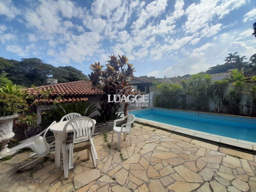 Casa à venda com 3 quartos, 493m² - Foto 4
