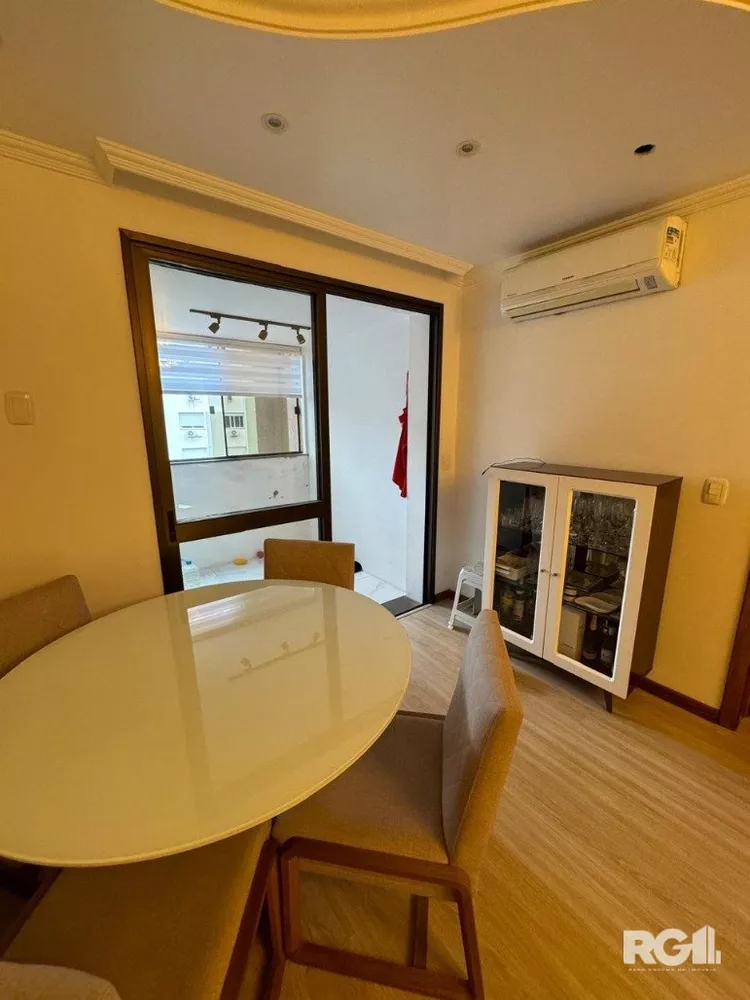 Apartamento à venda com 2 quartos, 75m² - Foto 6