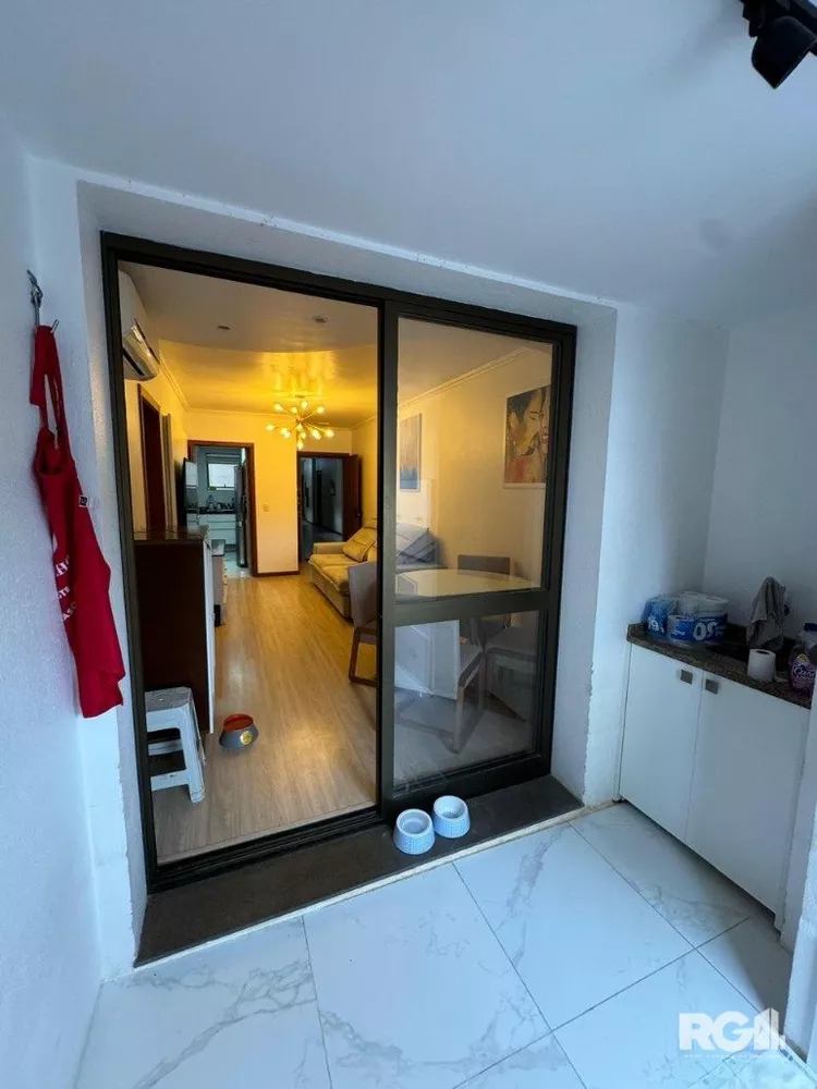 Apartamento à venda com 2 quartos, 75m² - Foto 8