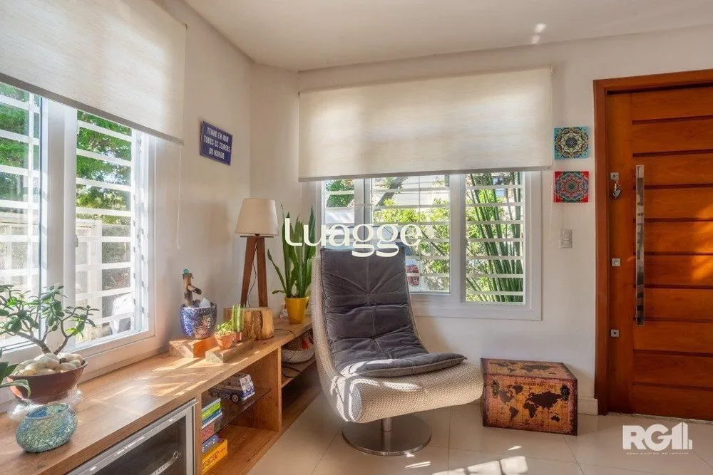 Casa, 3 quartos, 177 m² - Foto 1