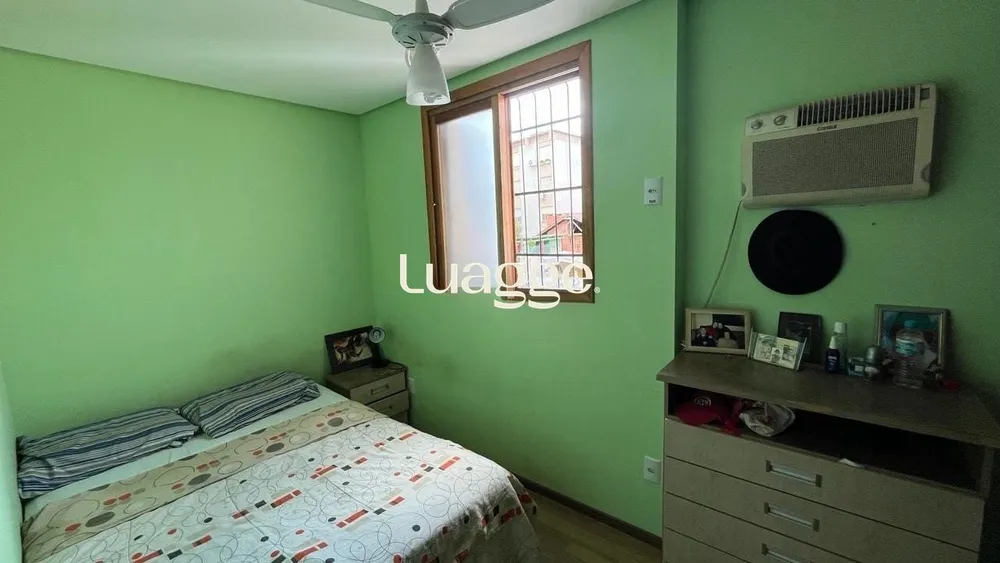 Casa, 4 quartos, 216 m² - Foto 1