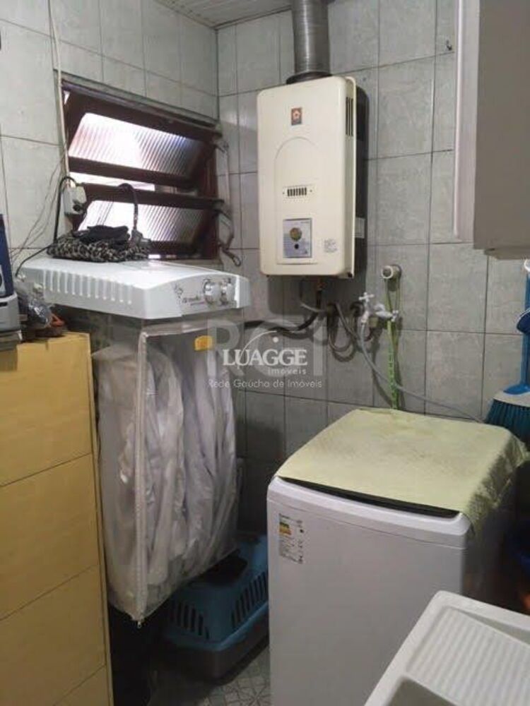 Casa à venda com 3 quartos, 102m² - Foto 4