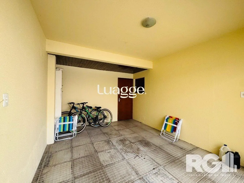 Casa, 4 quartos, 174 m² - Foto 1