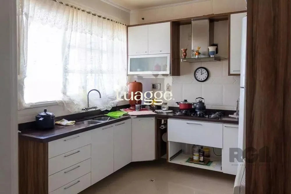 Casa, 4 quartos, 351 m² - Foto 1