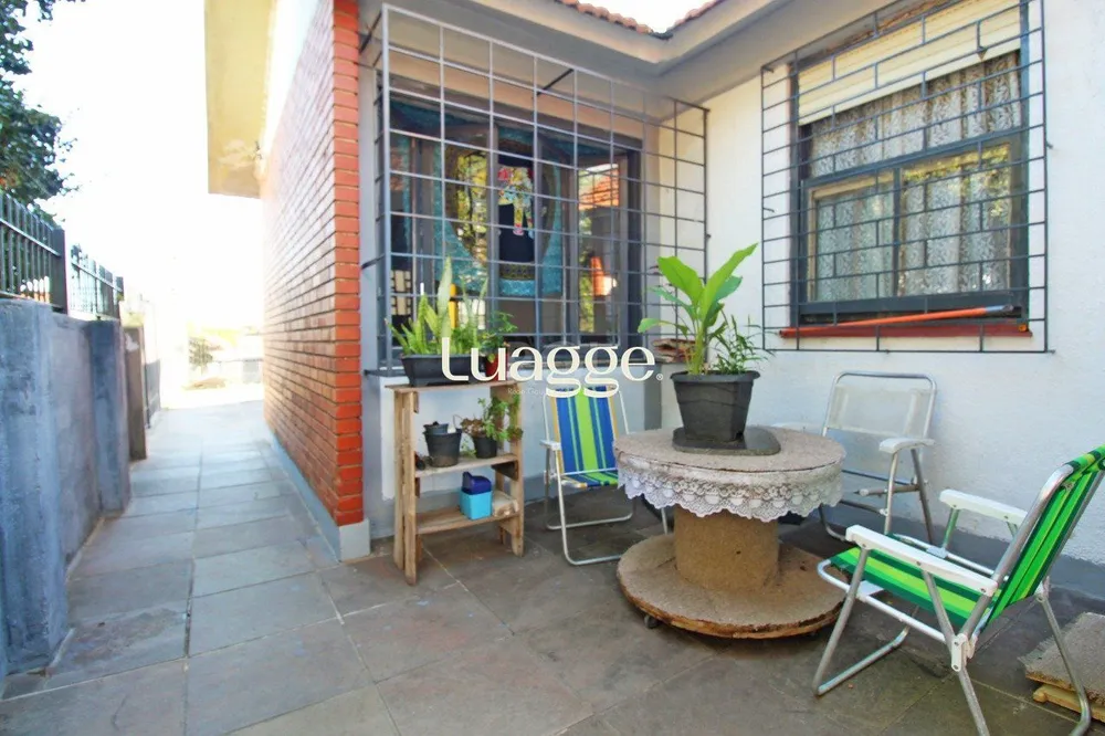 Casa, 5 quartos, 75 m² - Foto 1