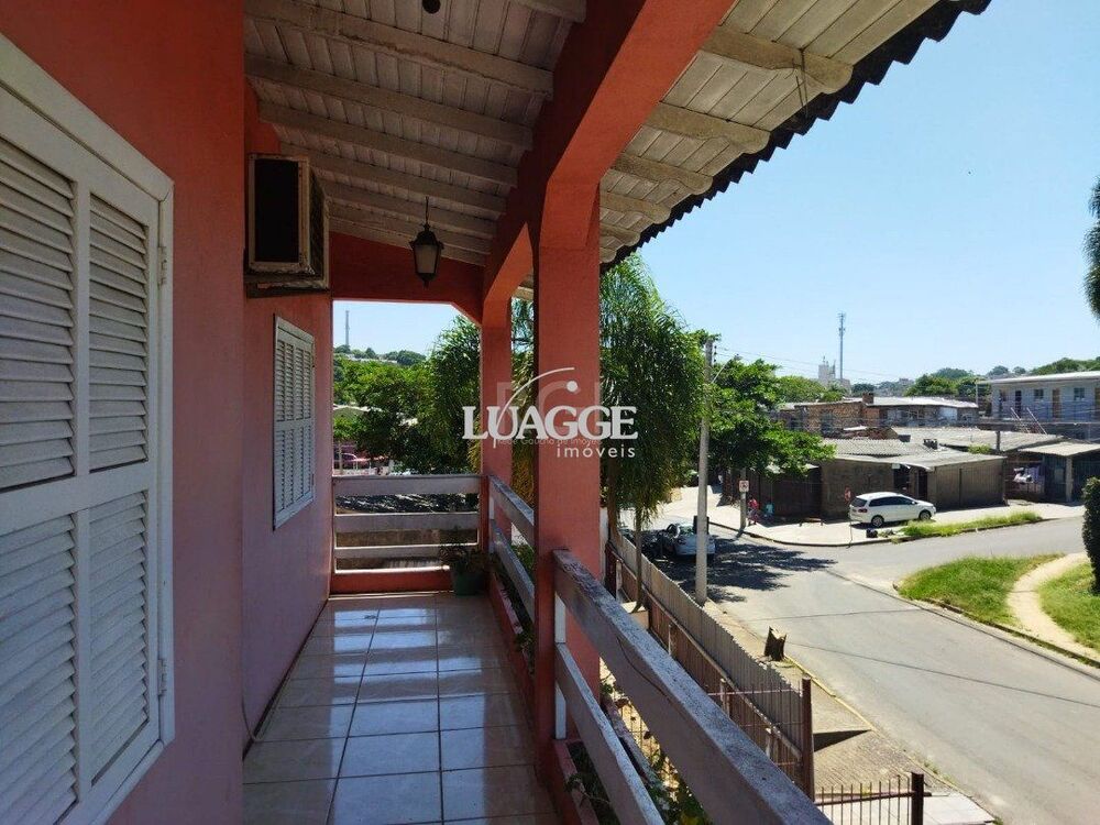 Casa à venda com 5 quartos, 450m² - Foto 3