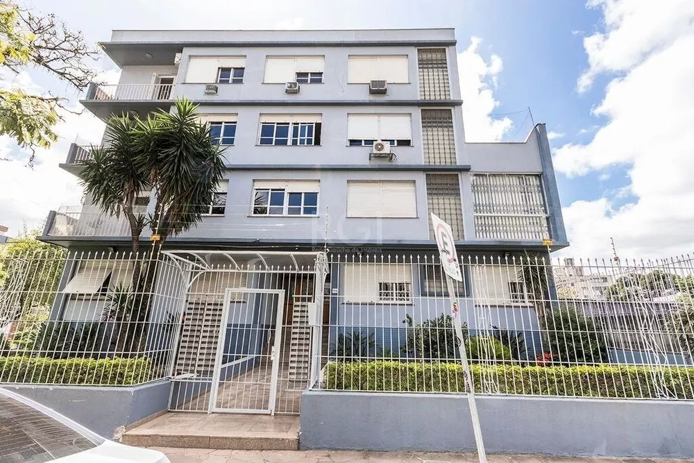 Apartamento à venda com 4 quartos, 147m² - Foto 1