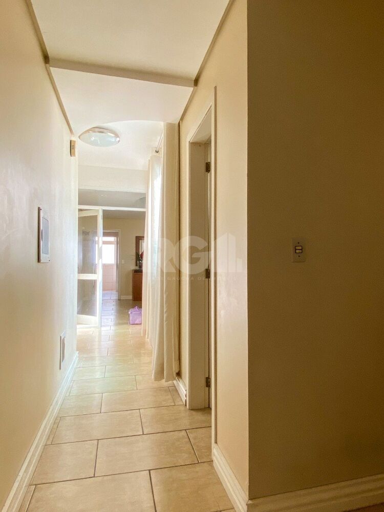 Casa à venda com 2 quartos, 336m² - Foto 3