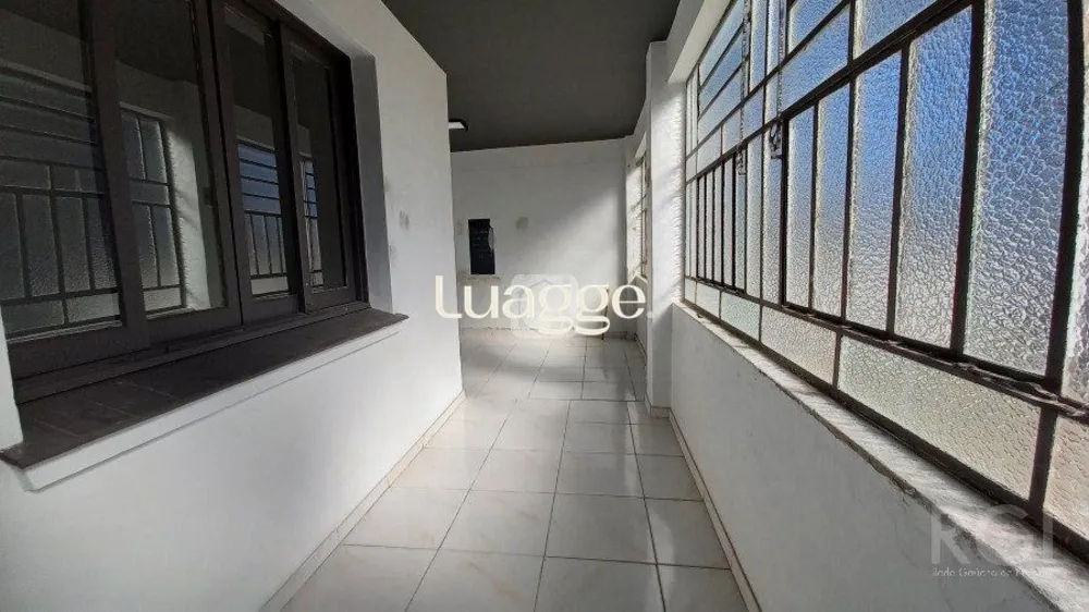 Casa, 4 quartos, 390 m² - Foto 2