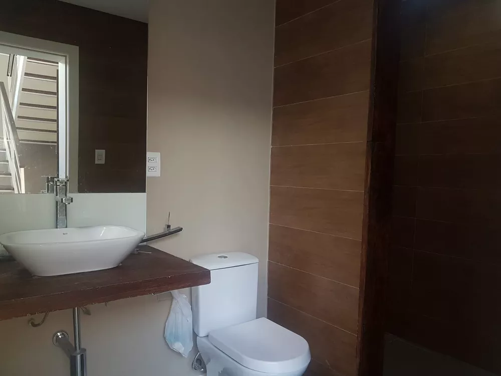 Casa à venda com 2 quartos, 191m² - Foto 3