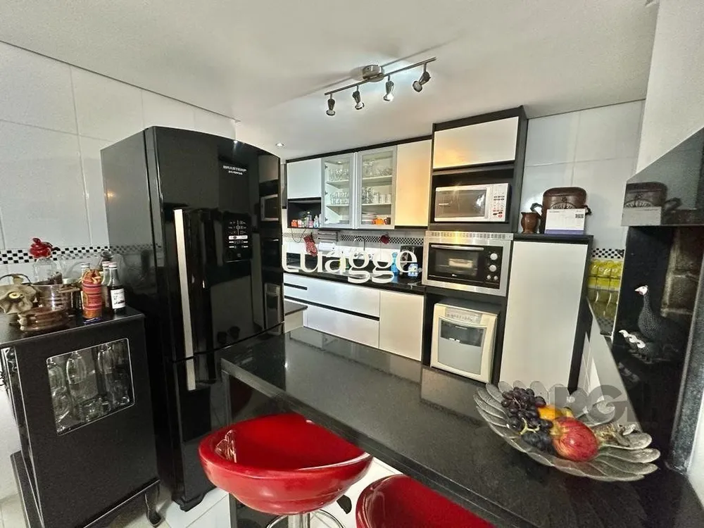 Depósito-Galpão, 240 m² - Foto 2