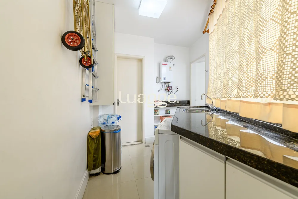 Apartamento, 3 quartos, 279 m² - Foto 2