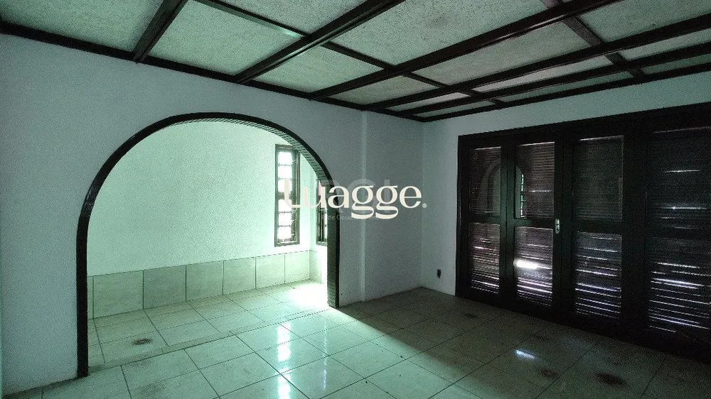 Casa, 3 quartos, 191 m² - Foto 1