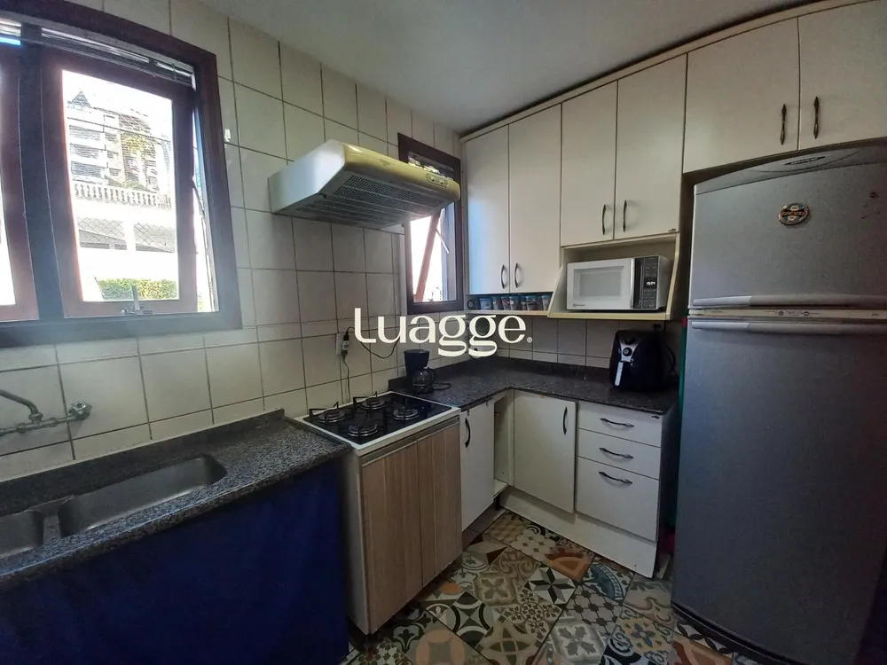 Sobrado, 3 quartos, 179 m² - Foto 1