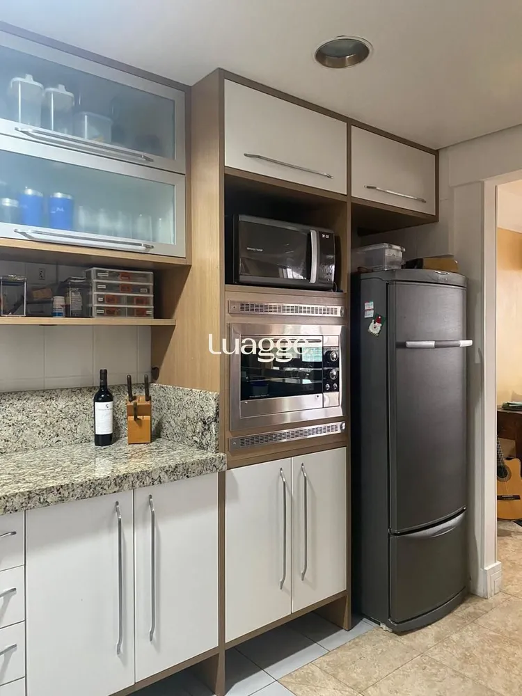 Apartamento, 3 quartos, 134 m² - Foto 1