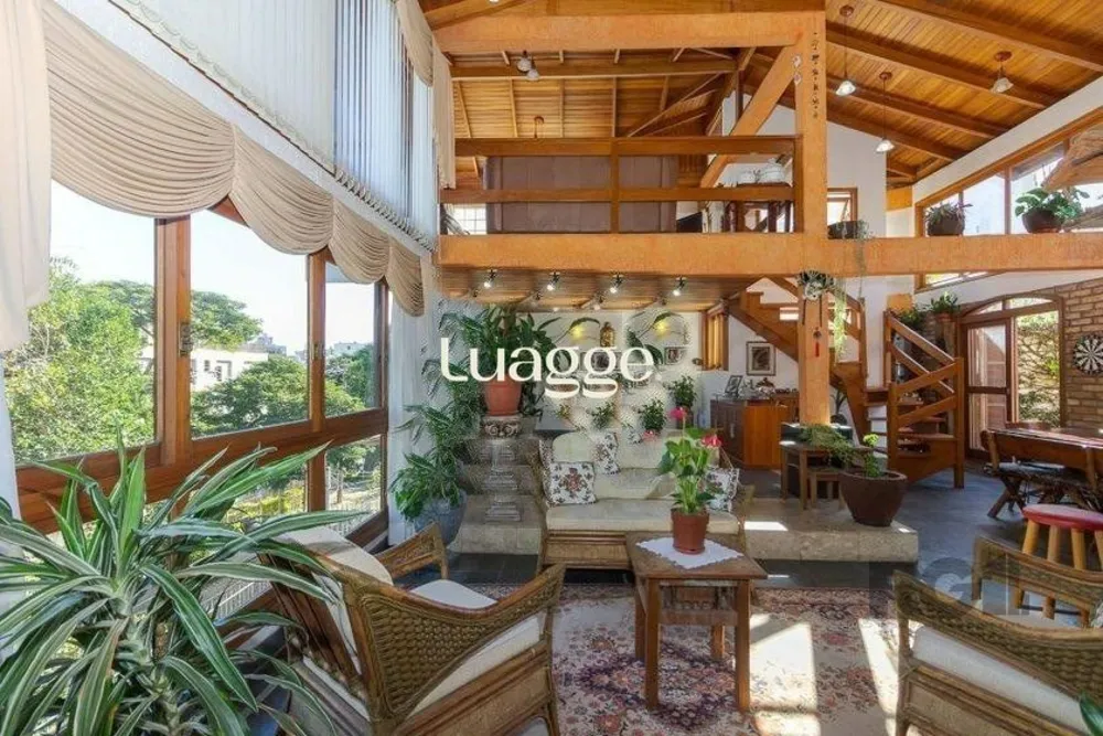 Casa, 4 quartos, 351 m² - Foto 2